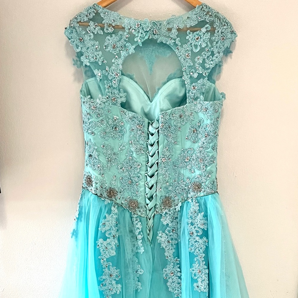 Turquoise Puffy Quinceanera Dress Tulle Appliques Lace Crystals